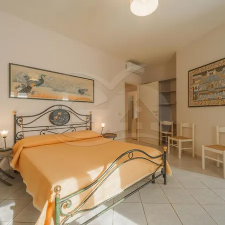 Magazzini Villa *
