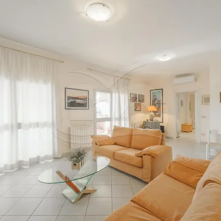 Villa Magazzini